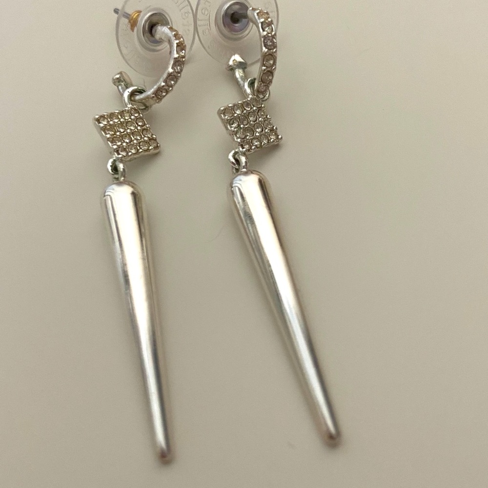 Stella & Dot Versatile Bianca Earrings